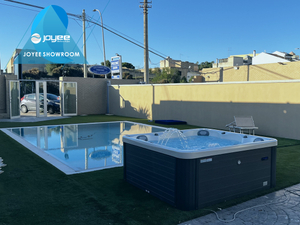 jacuzzi